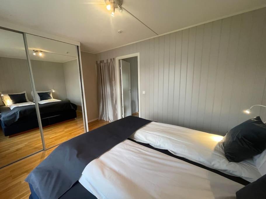 Skjomtind - Modern Apartment With Free Parking Нарвік Екстер'єр фото