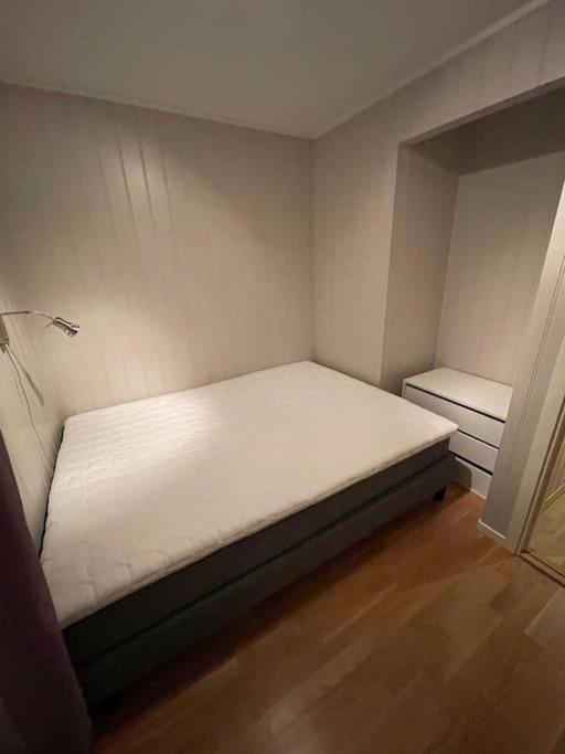 Skjomtind - Modern Apartment With Free Parking Нарвік Екстер'єр фото